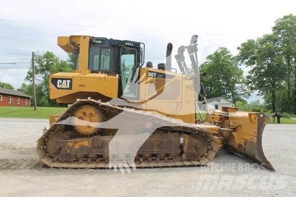 CAT D6T LGP Buldožeri gusjeničari