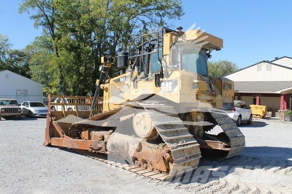 CAT D6T LGP Buldožeri gusjeničari
