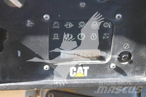 CAT D6T XL Buldožeri gusjeničari
