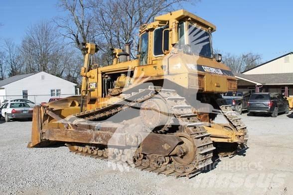 CAT D8N Buldožeri gusjeničari