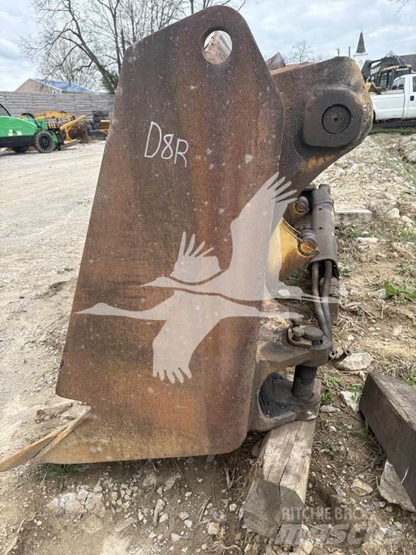 CAT D8R II Buldožeri gusjeničari