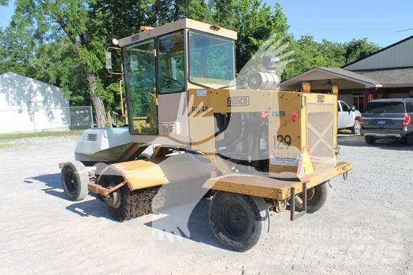 Rosco RB48 Strojevi za metenje