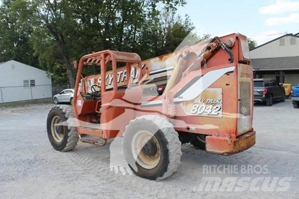 SkyTrak 8042 Teleskopski viličari