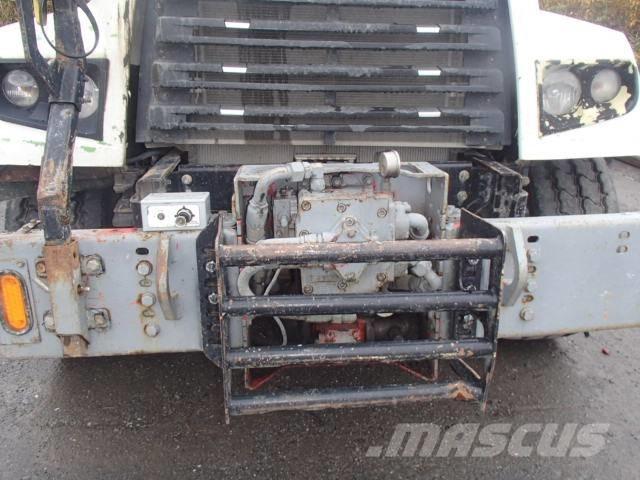 Freightliner 114 SD Građevinarstvo – ostalo