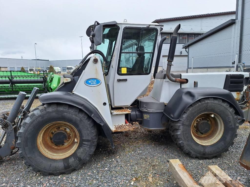 Wille 855c Kompaktni (mali) traktori