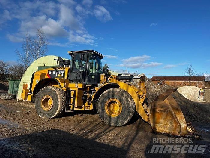 CAT 966M Utovarivači na kotačima
