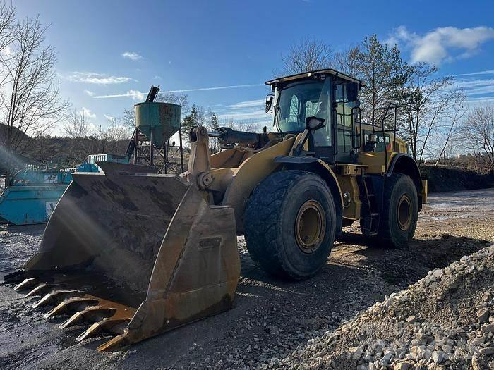 CAT 966M Utovarivači na kotačima