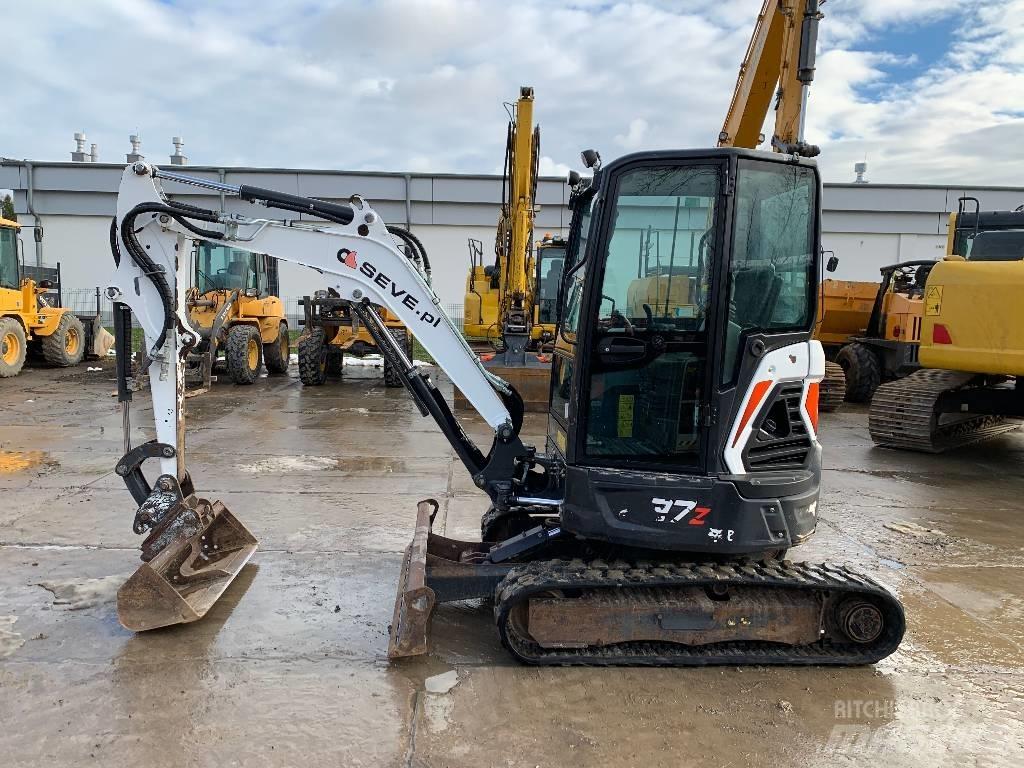 Bobcat E 27 Z Mini bageri <7t