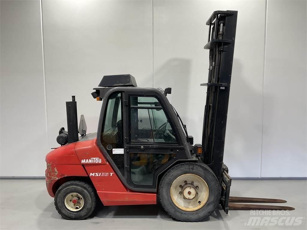 Manitou MSI 35T Terenski viličar
