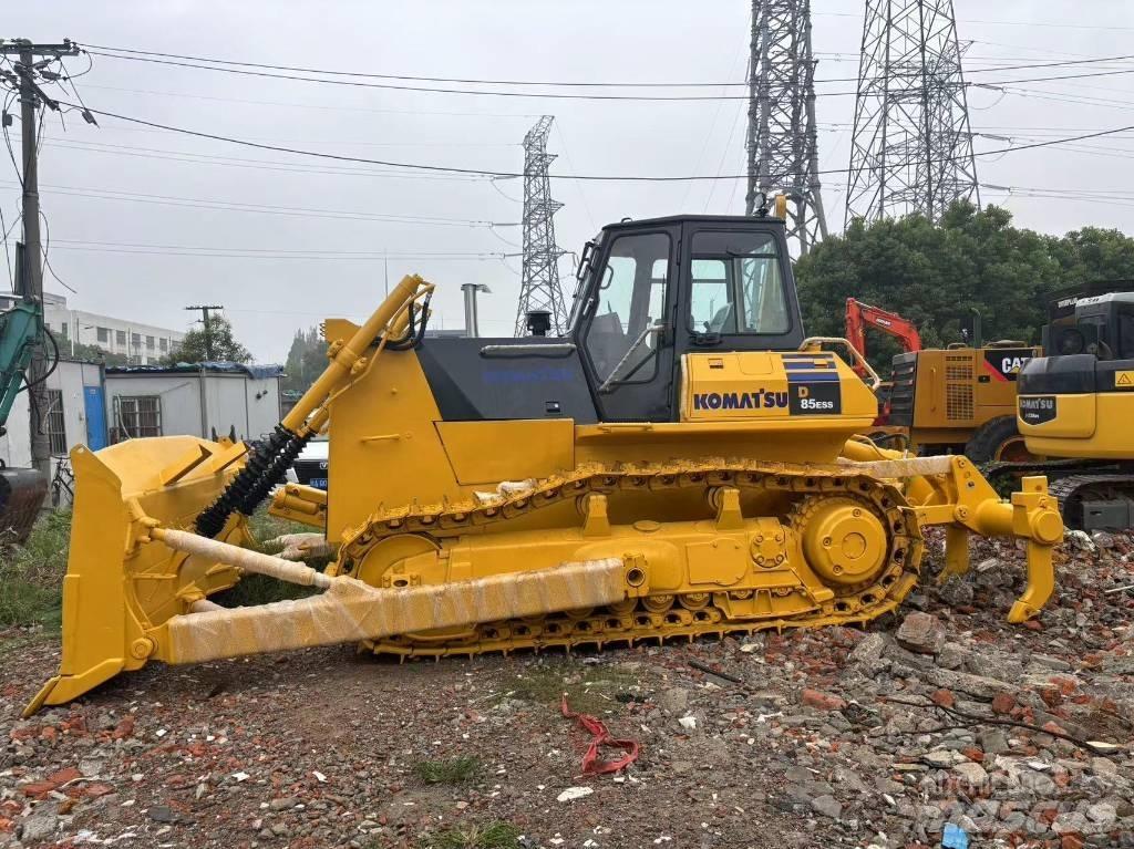 Komatsu D 85 E-12 Buldožeri gusjeničari