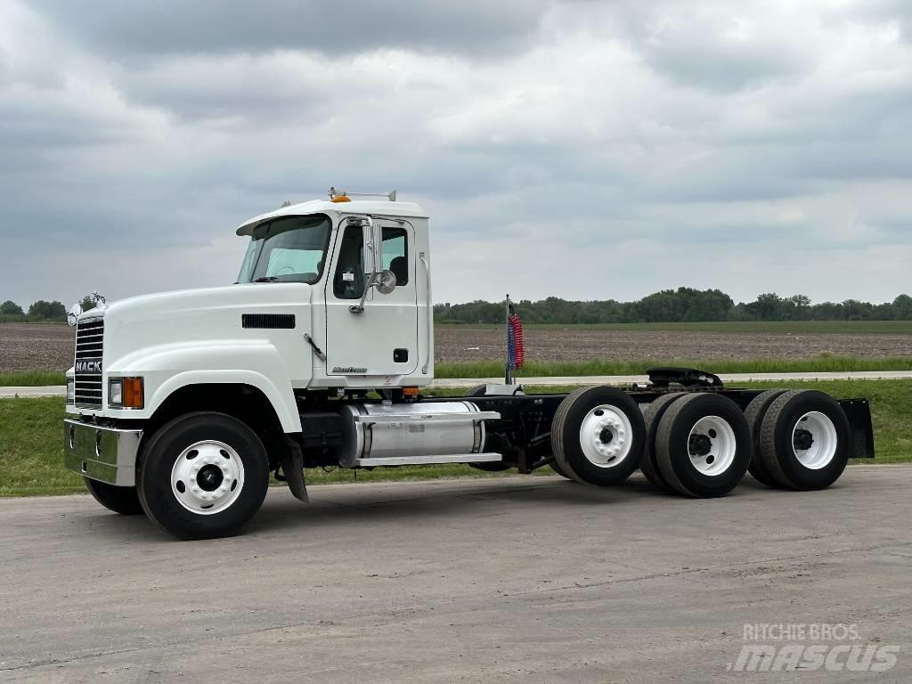 Mack CHN 613 Traktorske jedinice