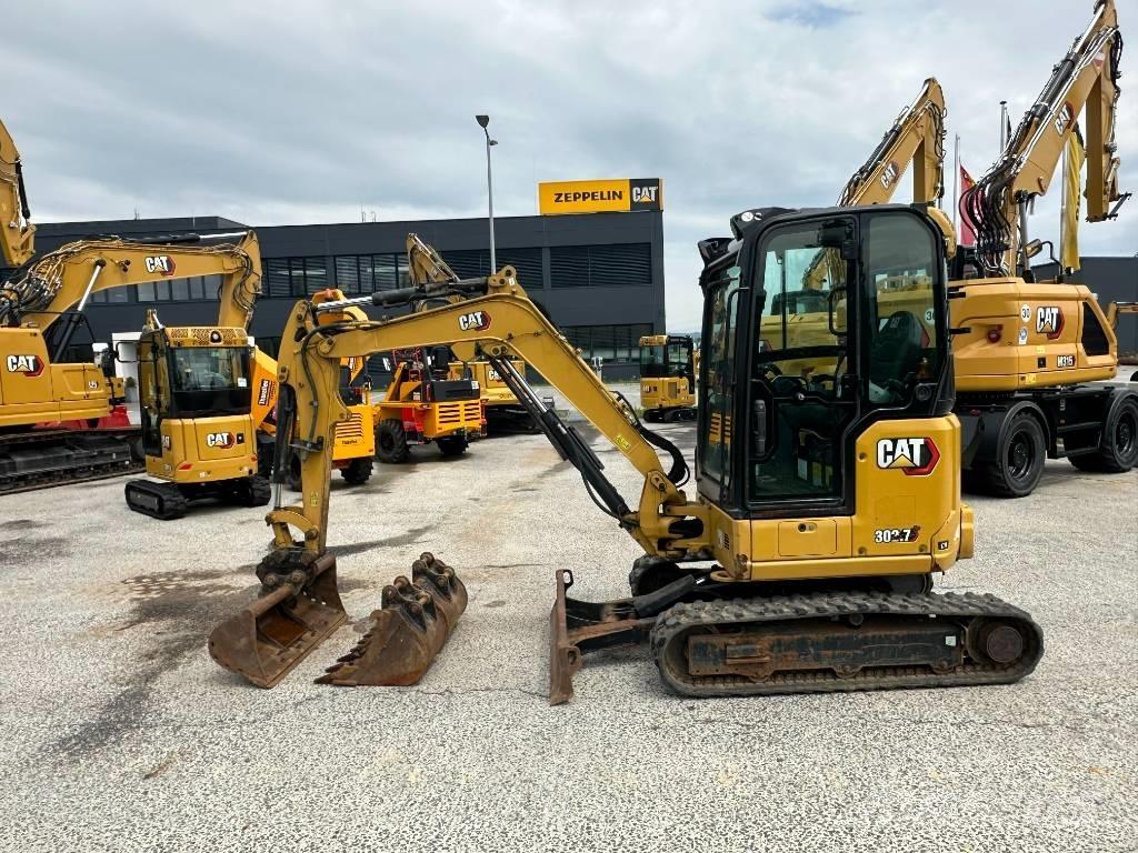 CAT 302.7 Mini bageri <7t