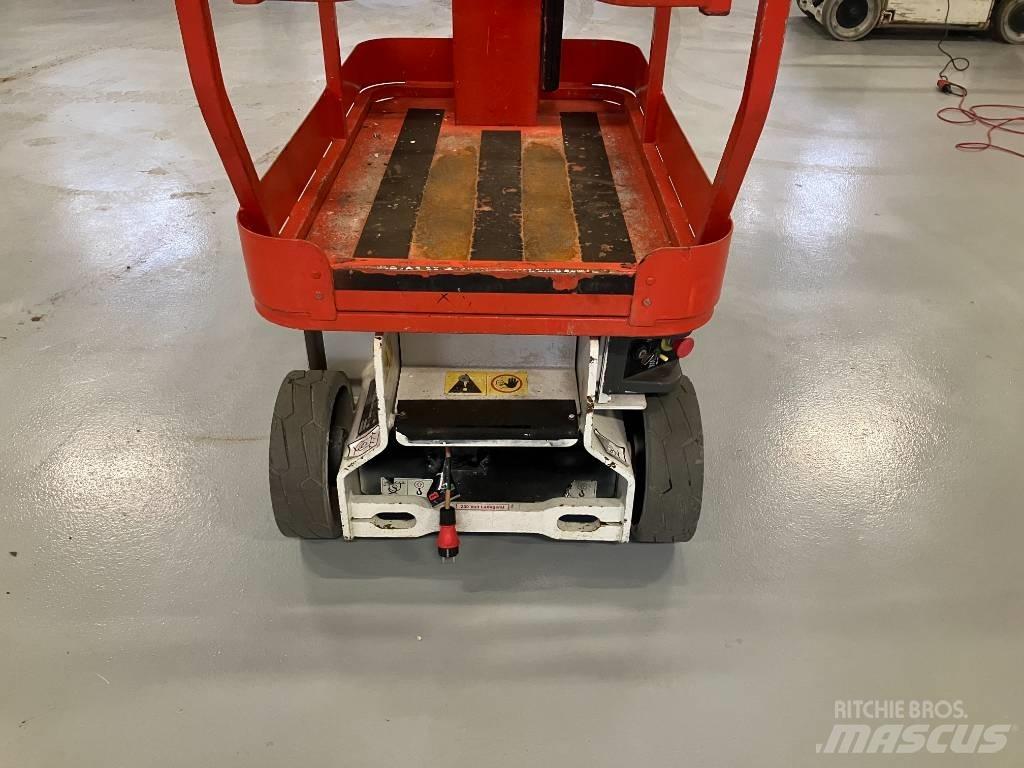 JLG 1230 ES Vertikalne radne podizne platforme