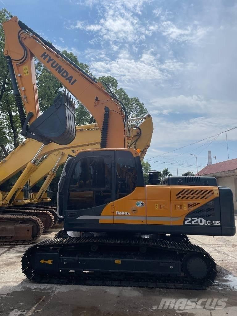 Hyundai 220LC-9S Bageri gusjeničari