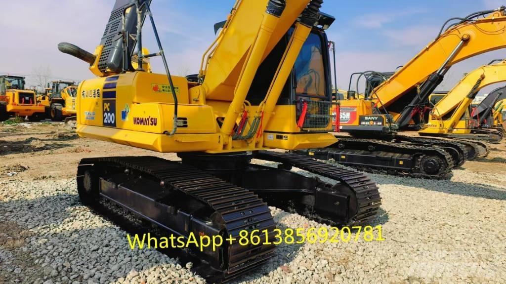 Komatsu PC 200-8 Midi bageri 7t – 12t