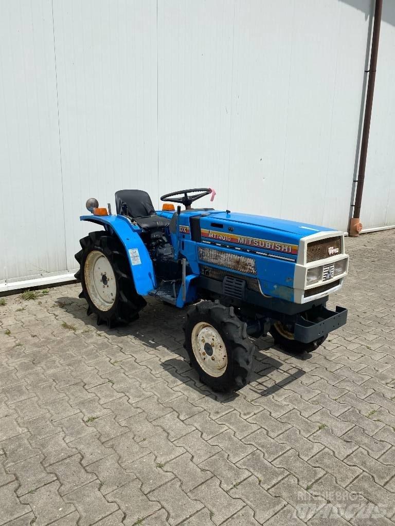 Mitsubishi MT1401 Kompaktni (mali) traktori
