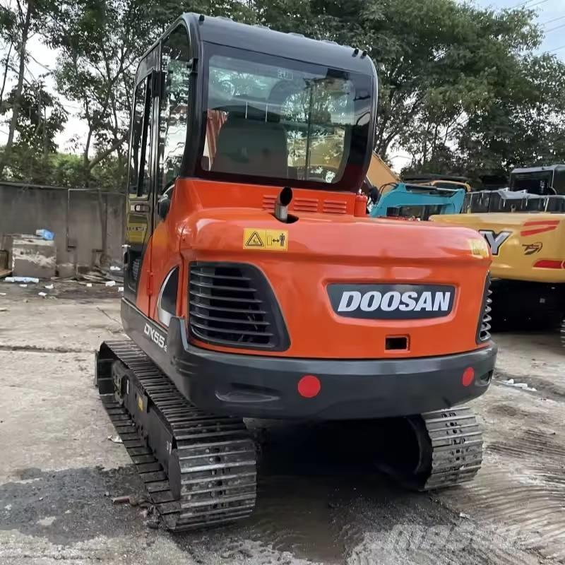 Doosan DX55-9C Mini bageri <7t