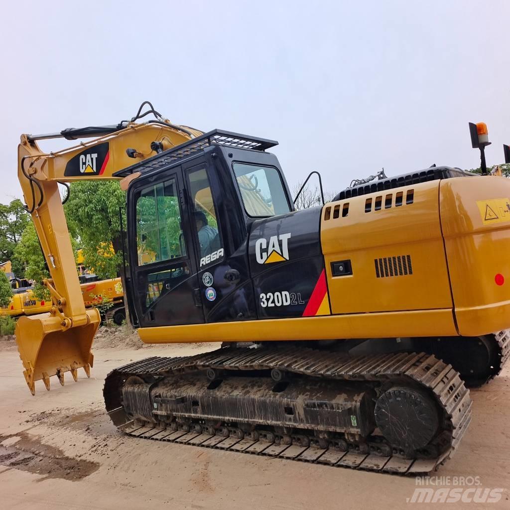 CAT 320 D2L Bageri gusjeničari