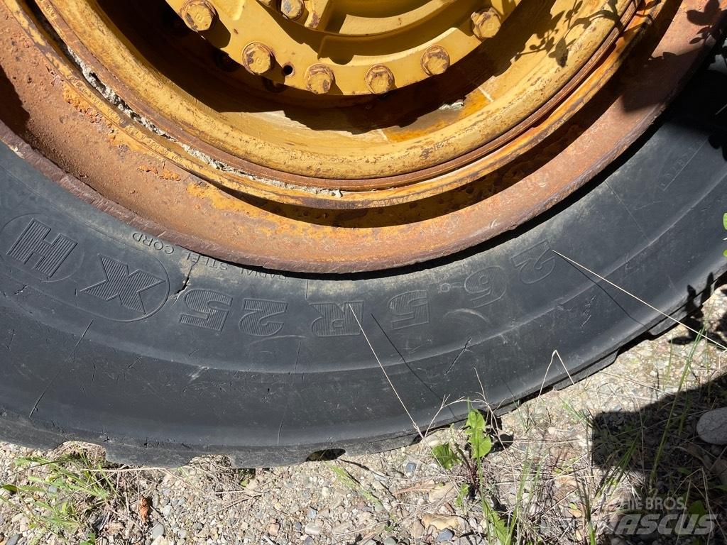 CAT 966 E Utovarivači na kotačima