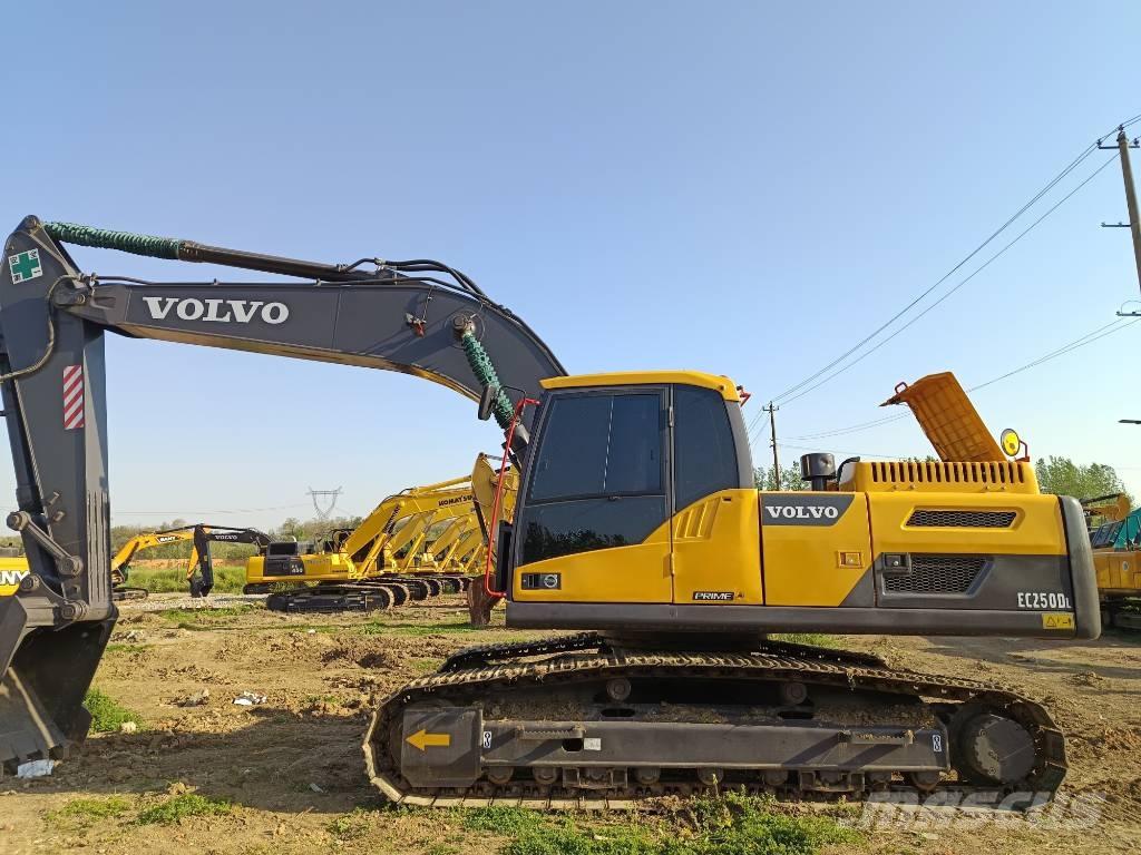 Volvo EC 250 D L Bageri gusjeničari