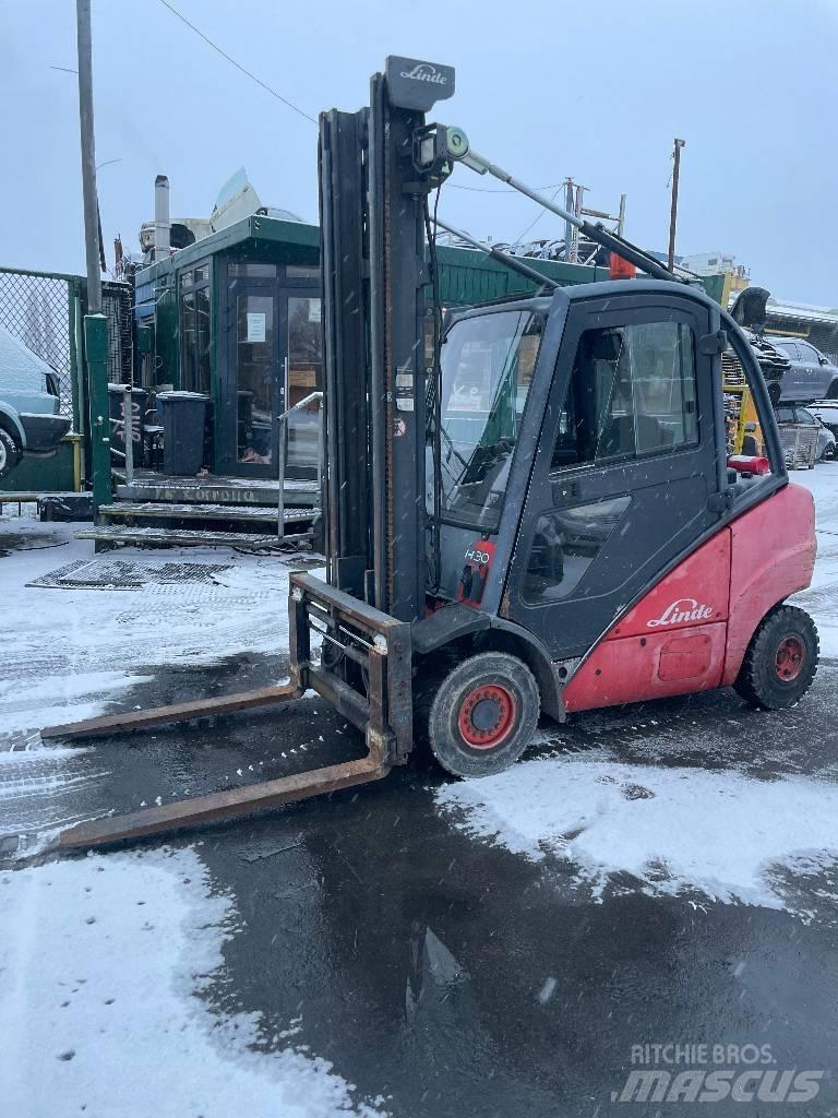 Linde H 30 D Dizelski viličari