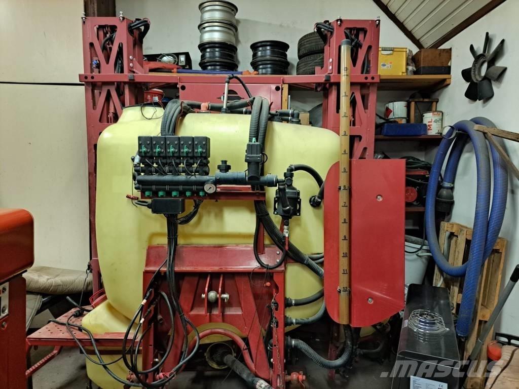 Hardi Master 1200 Ugradene prskalice
