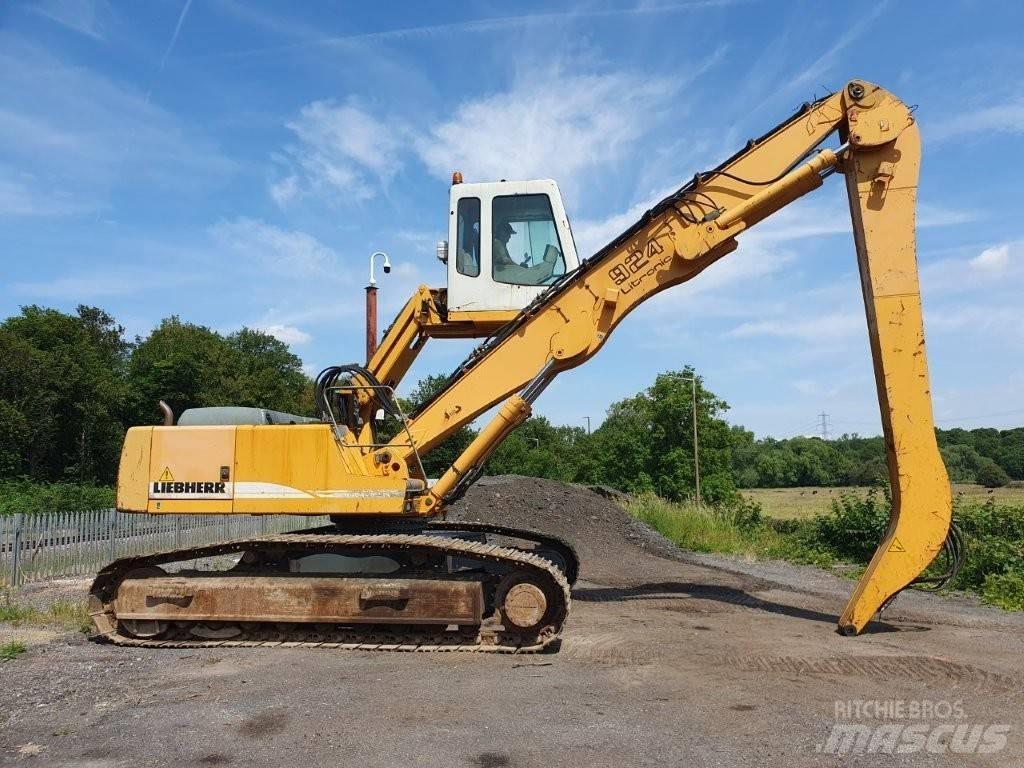 Liebherr R 924 B EW Bageri za manipuliranje materijalom / otpadom