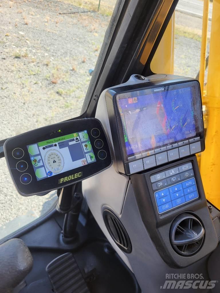 Komatsu PC 138 US-11 Bageri gusjeničari