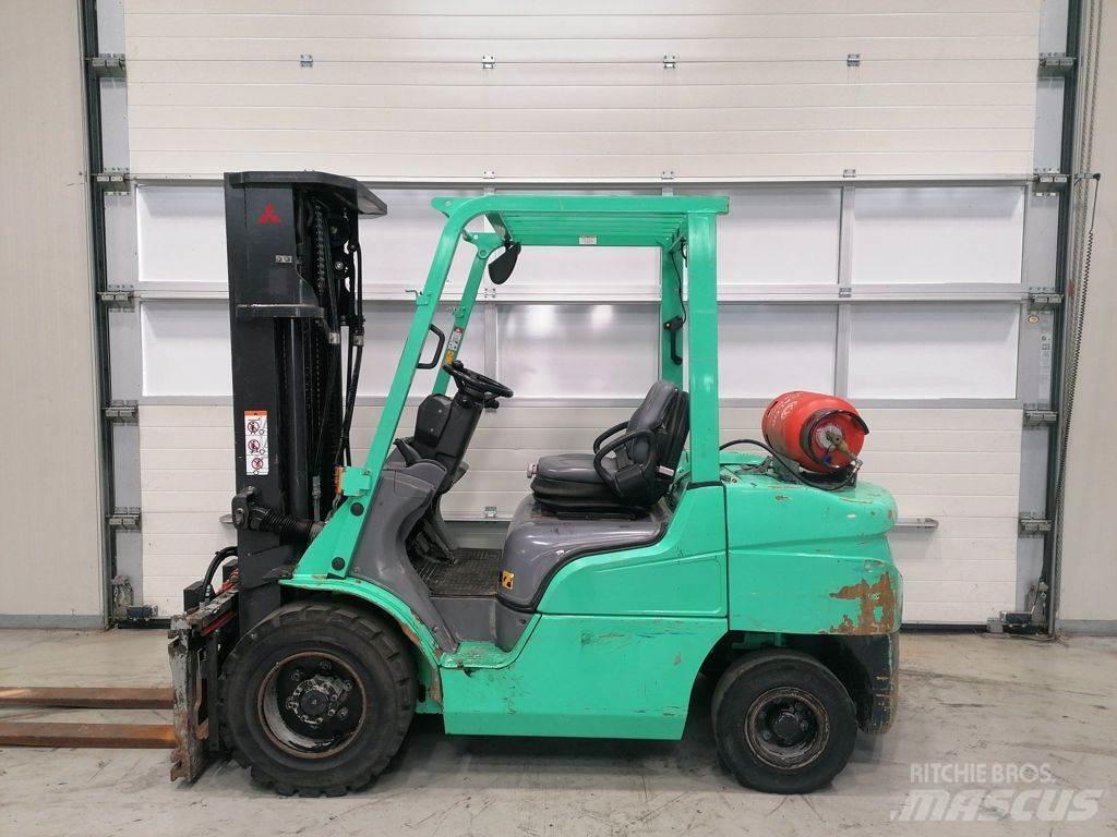 Mitsubishi FG35NT Plinski viličari