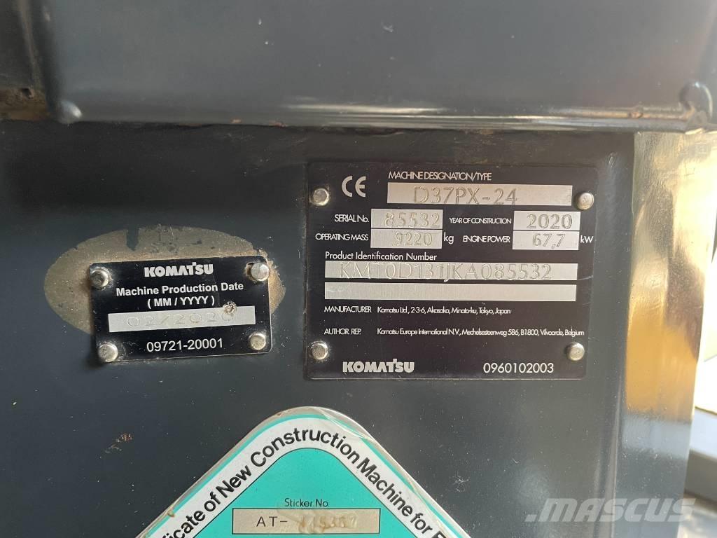 Komatsu D 37 PX-24 Buldožeri gusjeničari