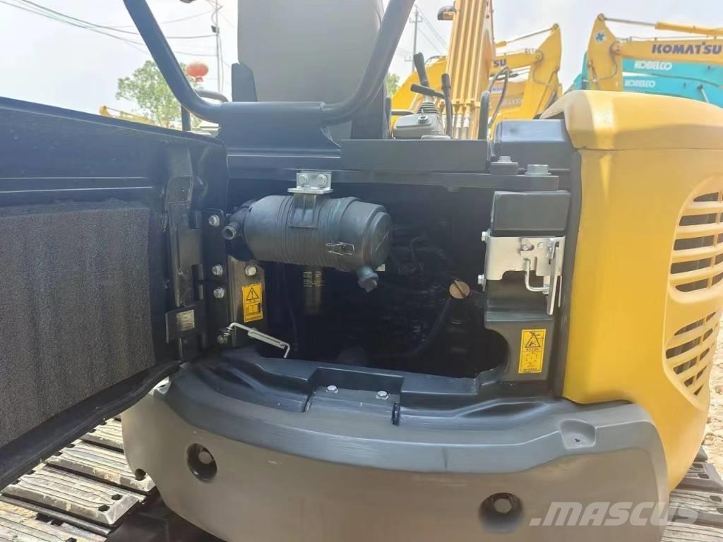 Komatsu PC35 Mini bageri <7t