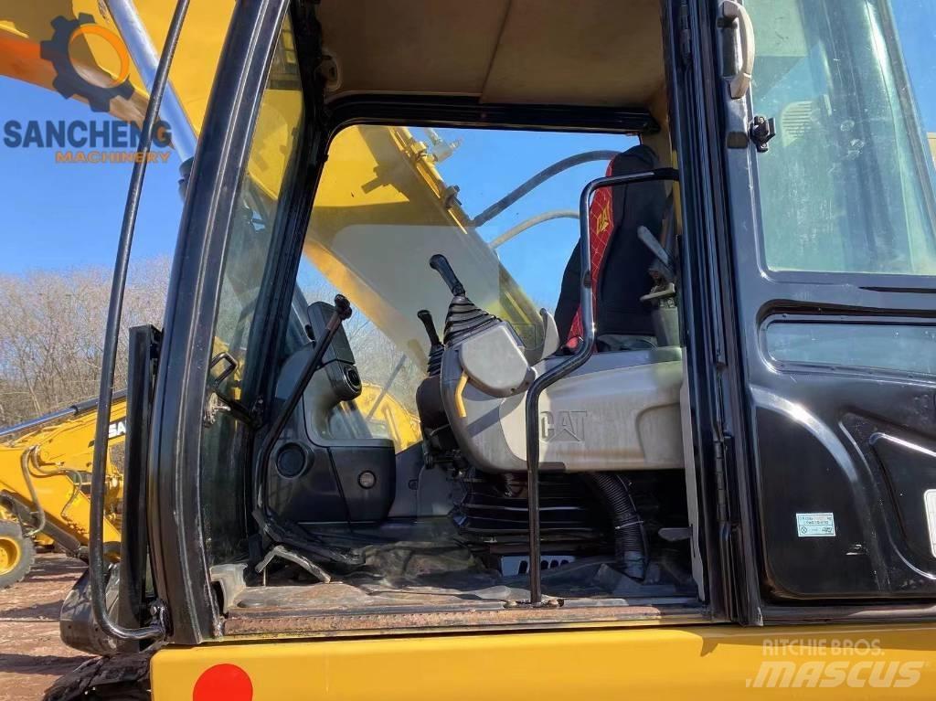 CAT 325 D Bageri gusjeničari