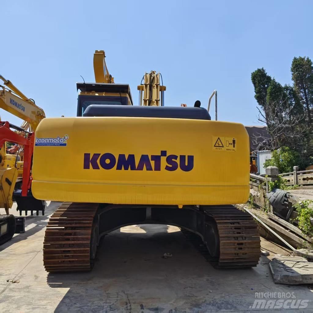 Komatsu PC 220 Bageri gusjeničari