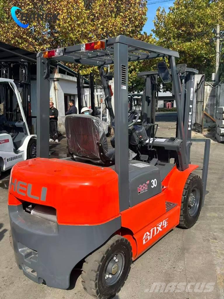 Heli CPC 30 Dizelski viličari