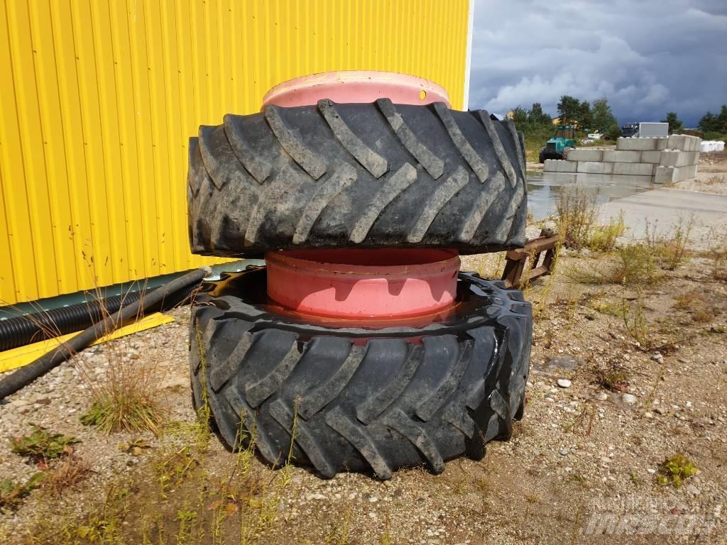 Goodyear 650/65R42 Gume, kotači i naplatci