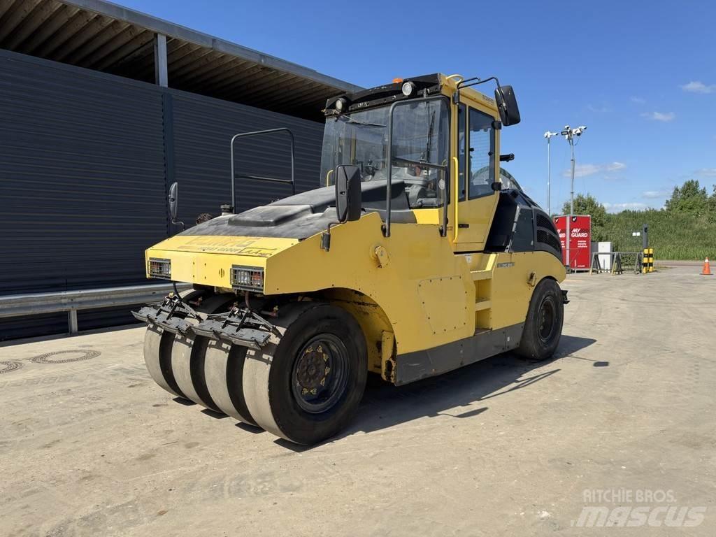 Bomag BW 25 RH Gumeni valjci na kotačima