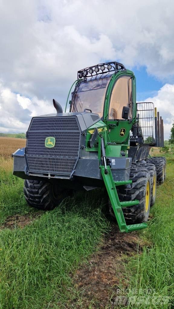 John Deere 1010G Forvarderi