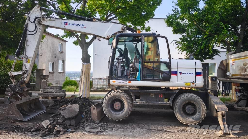 CAT 313 D Bageri na kotačima