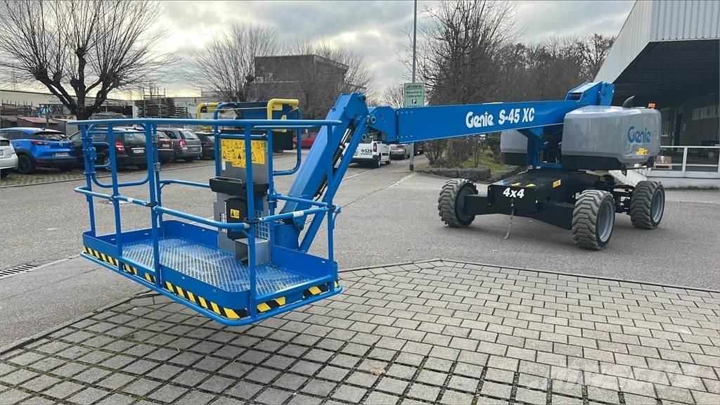 Genie S-45 XC Teleskopske podizne platforme