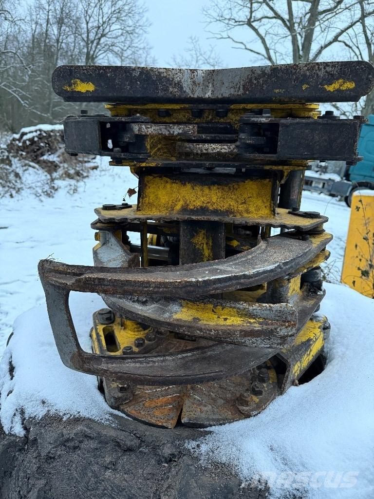 Moipu M240 EFi Strojevi za sječu stabala