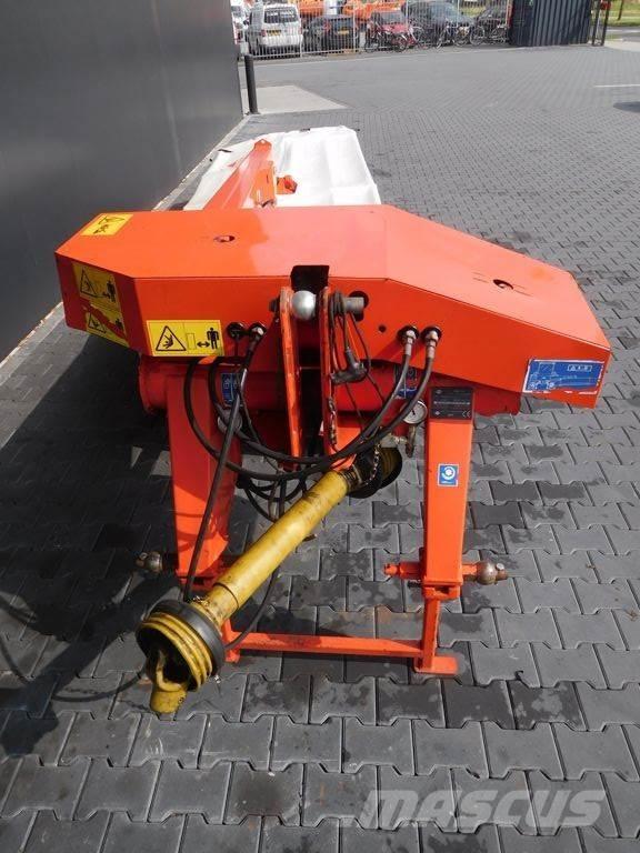 Kuhn GMD 4410-FF Okretači i sakupljači sijena