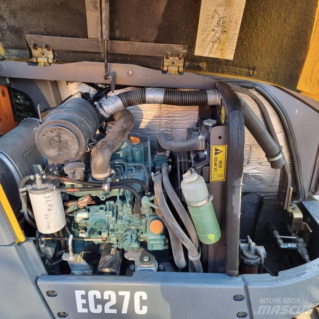 Volvo EC 27 C Mini bageri <7t