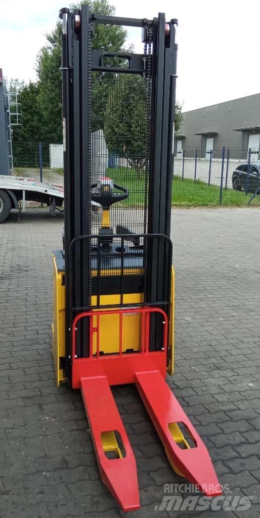 Hyster S1.5S Ručni električni viličar