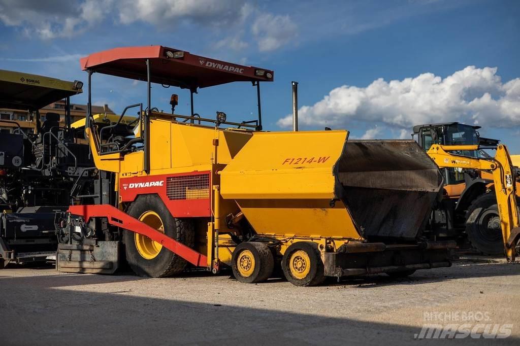 Dynapac F121-4W Asfaltni finišeri