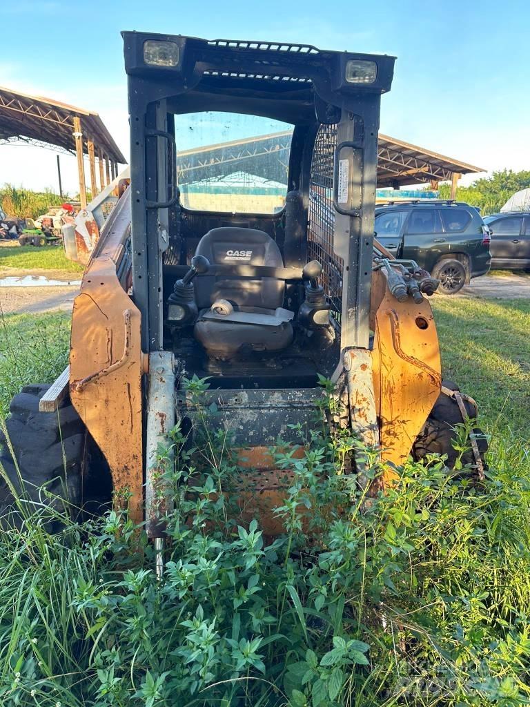 CASE SR 250 Skid steer mini utovarivači