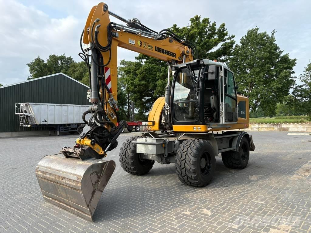 Liebherr A914 Bageri na kotačima