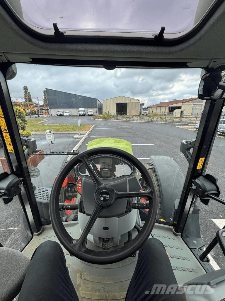 CLAAS Arion 410 Traktori