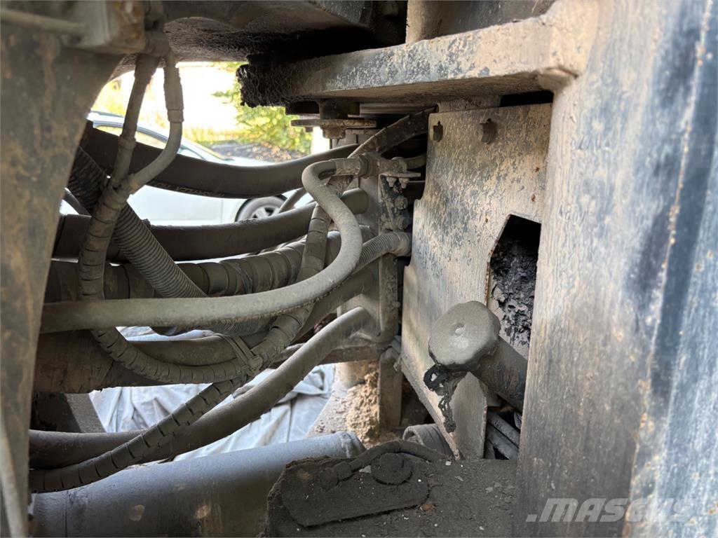 Komatsu WA480-5H Građevinarstvo – ostalo