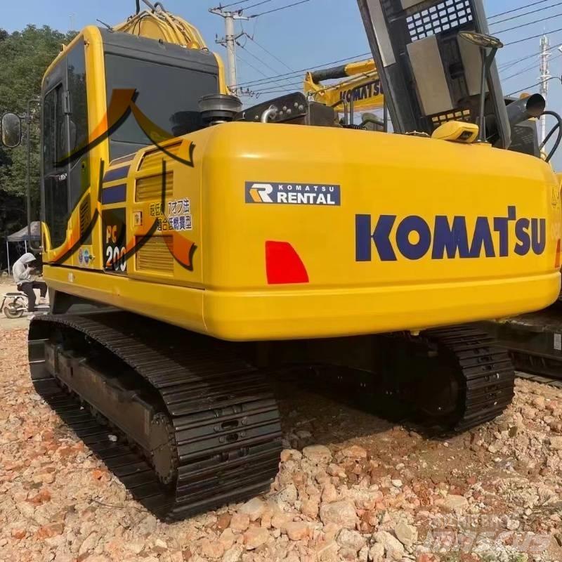Komatsu PC 200 Bageri gusjeničari