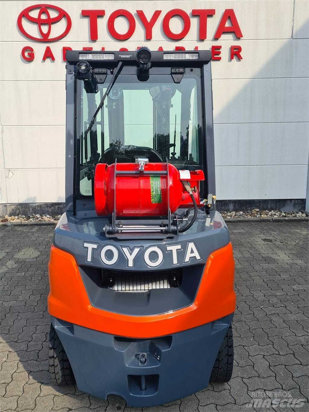 Toyota 02-8FGF25 Plinski viličari